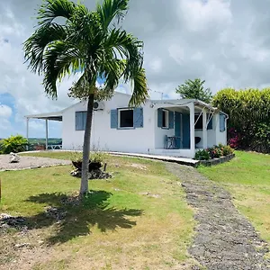  Hébergement de vacances Maison Canne à Sucre